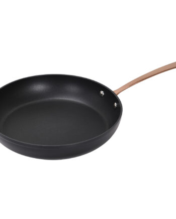 Modern House Black Copper Stegepande